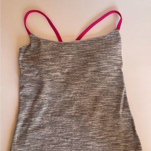LULULEMON SIZE 6